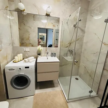 Apartment Lotus Glam 2 Garaz Ostroleka (Ostroleka)