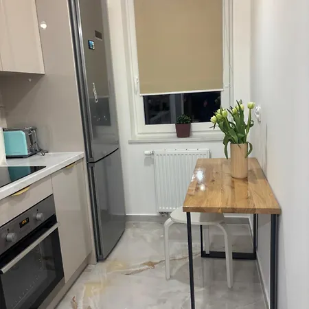 Appartement Lotus Glam Two Parking Balcony Separate Kitchen