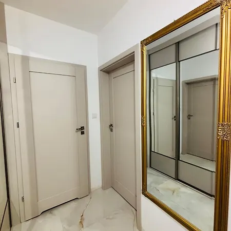 Apartment Lotus Glam 2 Garaz Ostroleka (Ostroleka)