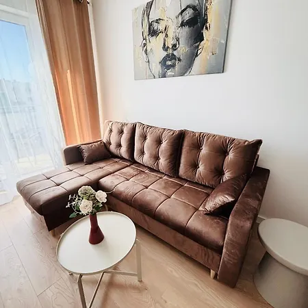 Lotus Glam Two Parking Balcony Separate Kitchen Apartament Ostroleka (Ostroleka)