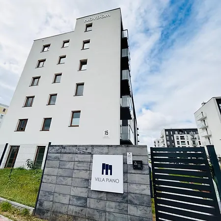 Lotus Glam Two Parking Balcony Separate Kitchen Apartament