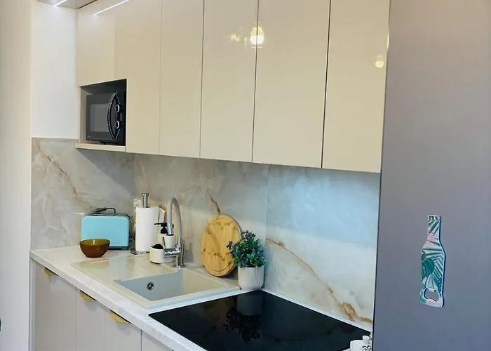 Lotus Glam 2 Garaz 아파트 *