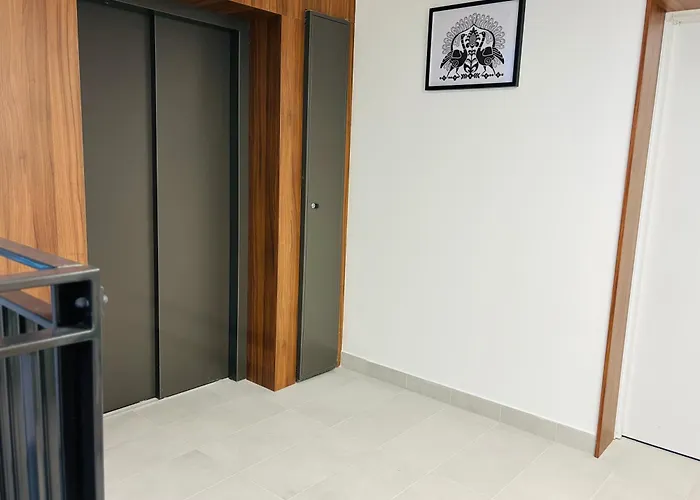 아파트 Lotus Glam 2 Garaz 오스트로웽카